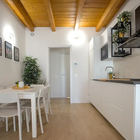 Apartment Carpe Diem Como
