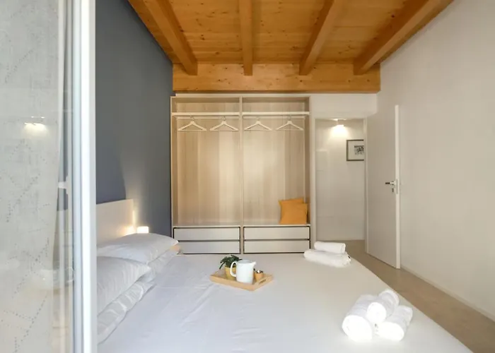 Carpe Diem 2 Bedrooms 2 Bathrooms Free Parking